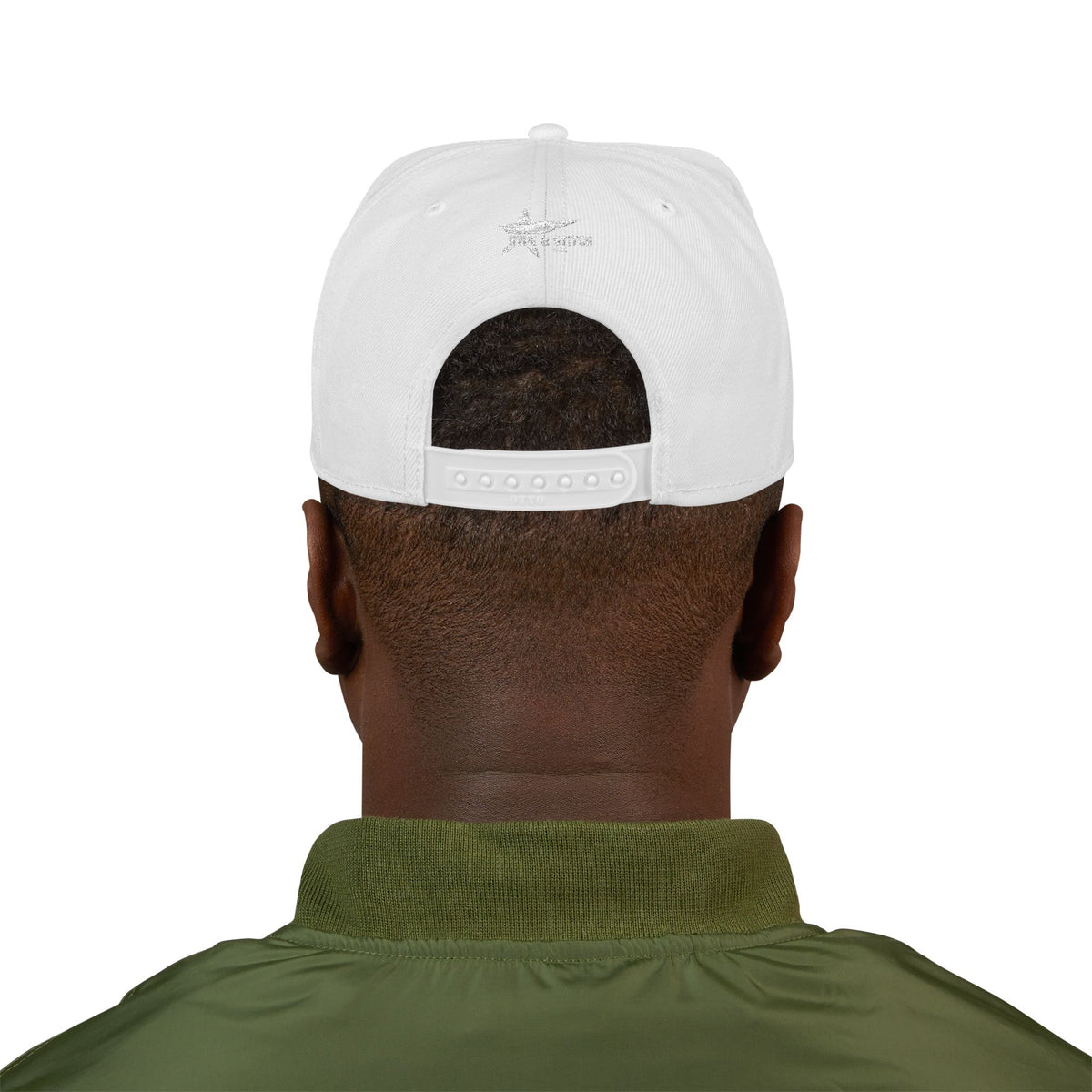 Cincinnati Reds Embroidered Snapback Cap