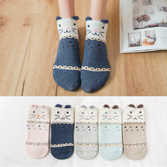 Women's Fashion Simple Cartoon Cotton Socks